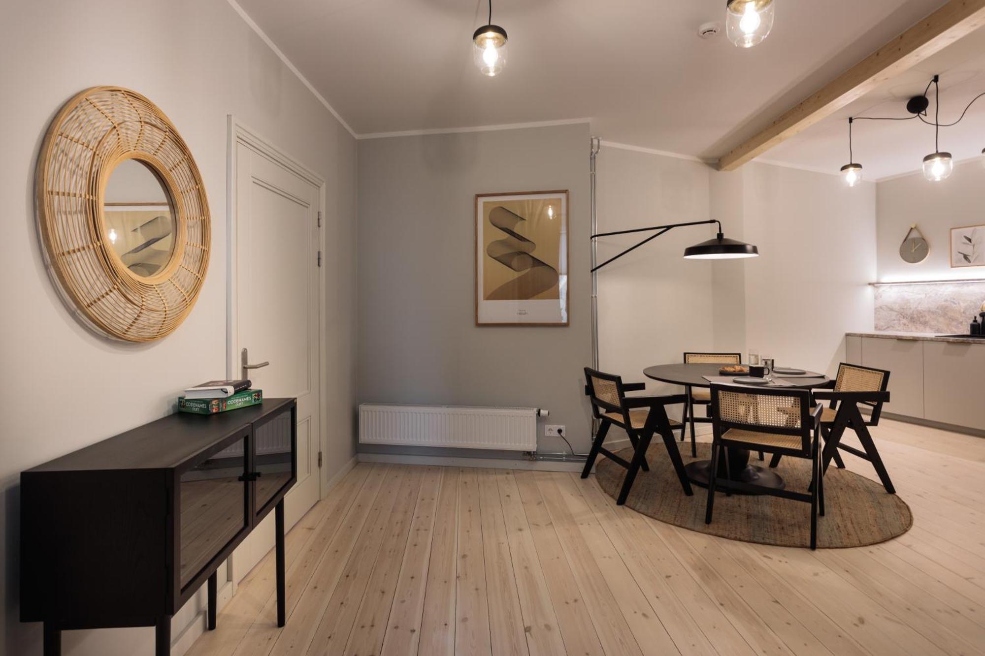Centra Nams - Center Apartments Цесис Номер фото
