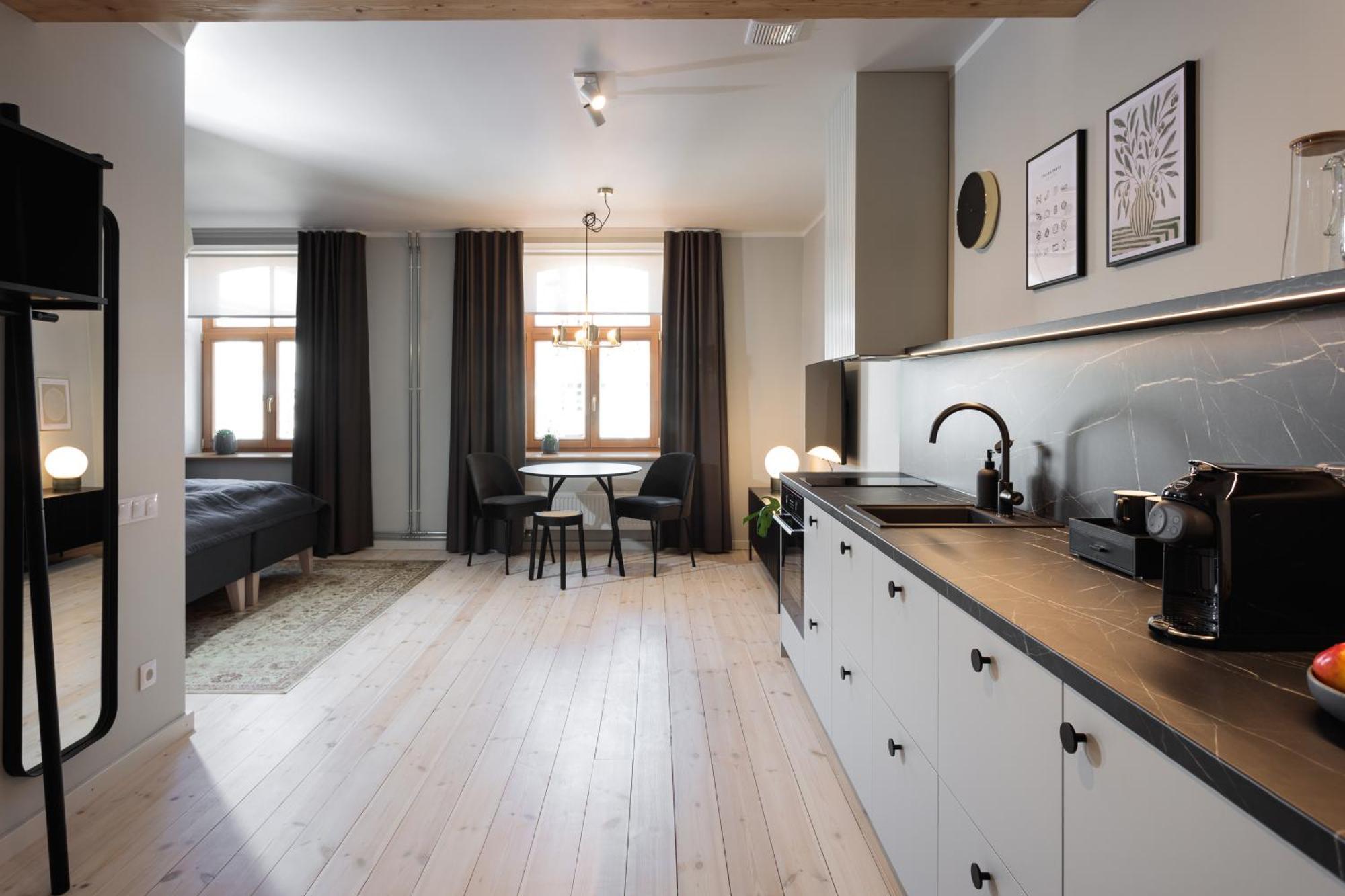 Centra Nams - Center Apartments Цесис Номер фото